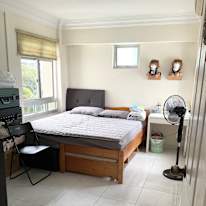 Photo of Julie Chiang's room