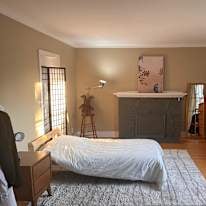 Photo of Neo's room