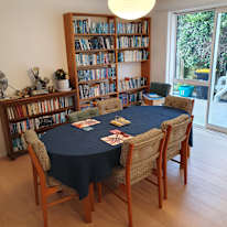 Photo of Suzanne's room