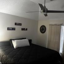 Photo of PadSplit's room