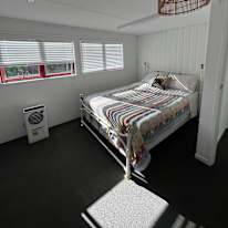 Photo of CHRIS & Sonia's room