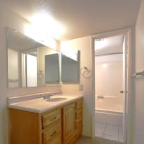 Photo of tinaxnguyen's room