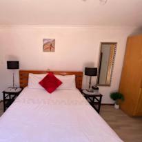 Photo of Luxurious Management Solutions's room