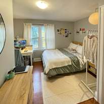 Photo of Vivian's room