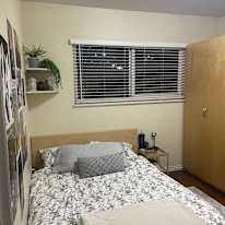 Photo of Dinah's room