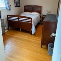 Clare Del Monte's room