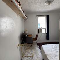 Vincent Molumby's room