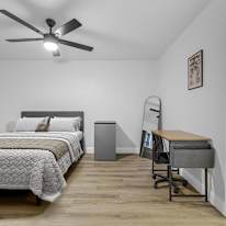 Photo of PadSplit's room