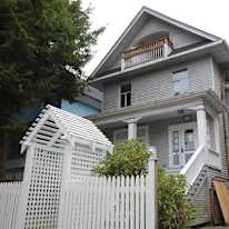 Photo of Julie Dey's room