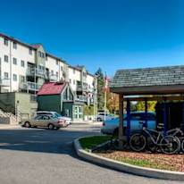 Christine Issa's room