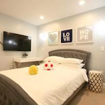 Photo of Beverley's room