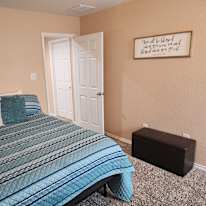 Photo of PadSplit's room