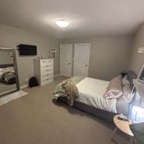 Photo of Meghan Heshka's room