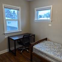Photo of Ken's room