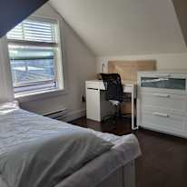 Sunny Private's room