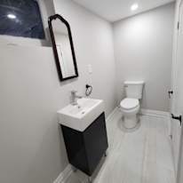 Photo of Sam Shenoda's room