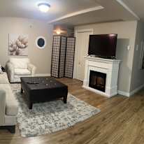 Photo of Bedford's room