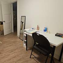 Photo of Saba Mall's room