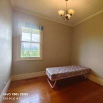 Photo of Ken's room