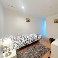 Photo of Shahram's room