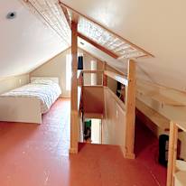 Photo of Shirin's room