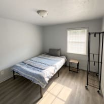 Photo of PadSplit's room