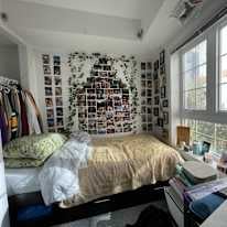 Photo of Caroline's room