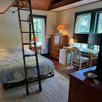 Photo of Rosemarie's room