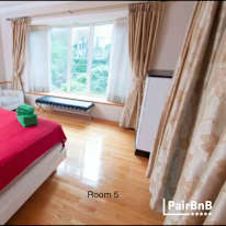 Photo of matthew denham's room