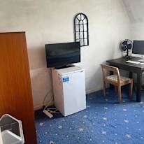 Photo of CHRIS's room