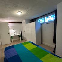 Photo of Sparent's room