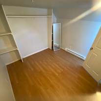 Photo of Queenel's room