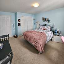 Photo of Neve's room