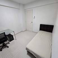 Photo of Boon Kgim's room