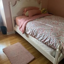 Photo of Maxine's room