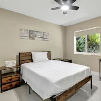 Photo of PadSplit's room
