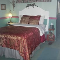 Photo of Lacy Lamoire's room