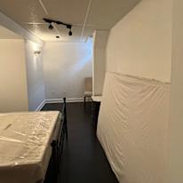 Photo of Robert mitri's room