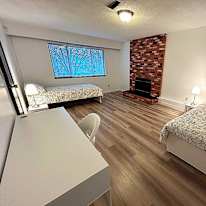 Photo of Shahram's room