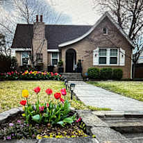 Photo of Charming heights home's room