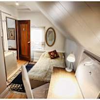 Photo of Barclay House's room