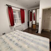 Photo of SAMEERA RATHNAYAKE's room
