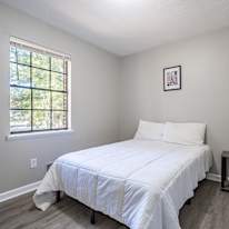 Photo of PadSplit's room