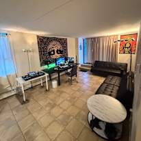 Photo of Deval's room