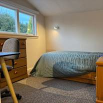 Photo of Linda A.'s room