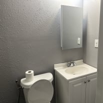 Photo of Le's room