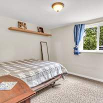 Photo of Tom (Langara Share House)'s room