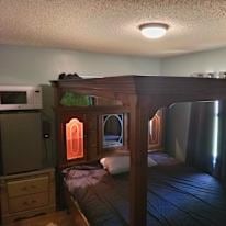 Photo of Jeremy's room