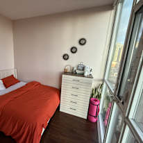 Photo of Leslie's room