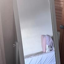 Photo of AnonPatel's room